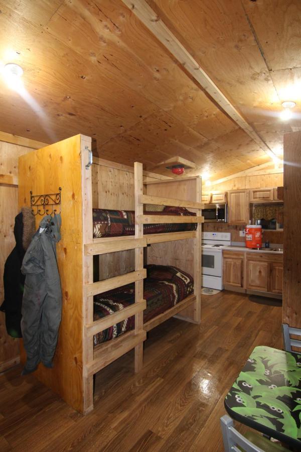 Alaskan Adventure Dry Cabins Pleasant Valley Eksteriør billede